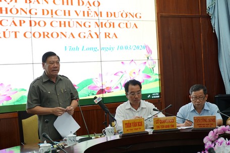 Bí thư Tỉnh ủy- Trần Văn Rón xác định phòng chống dịch COVID-19 là ưu tiên hàng đầu trong thời điểm hiện tại, song vẫn đảm bảo các mục tiêu phát triển kinh tế- xã hội tỉnh nhà.