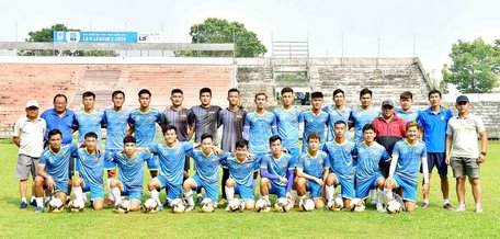  Đội bóng đá tỉnh lên đường thi đấu tại giải bóng đá tập huấn hạng II quốc gia 2021 tại Bình Thuận.