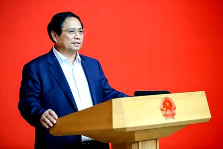 Thủ tướng Chính phủ Phạm Minh Chính yêu cầu huy động trí tuệ, sức lực của mọi thành viên cho việc xây dựng Đề cương Báo cáo