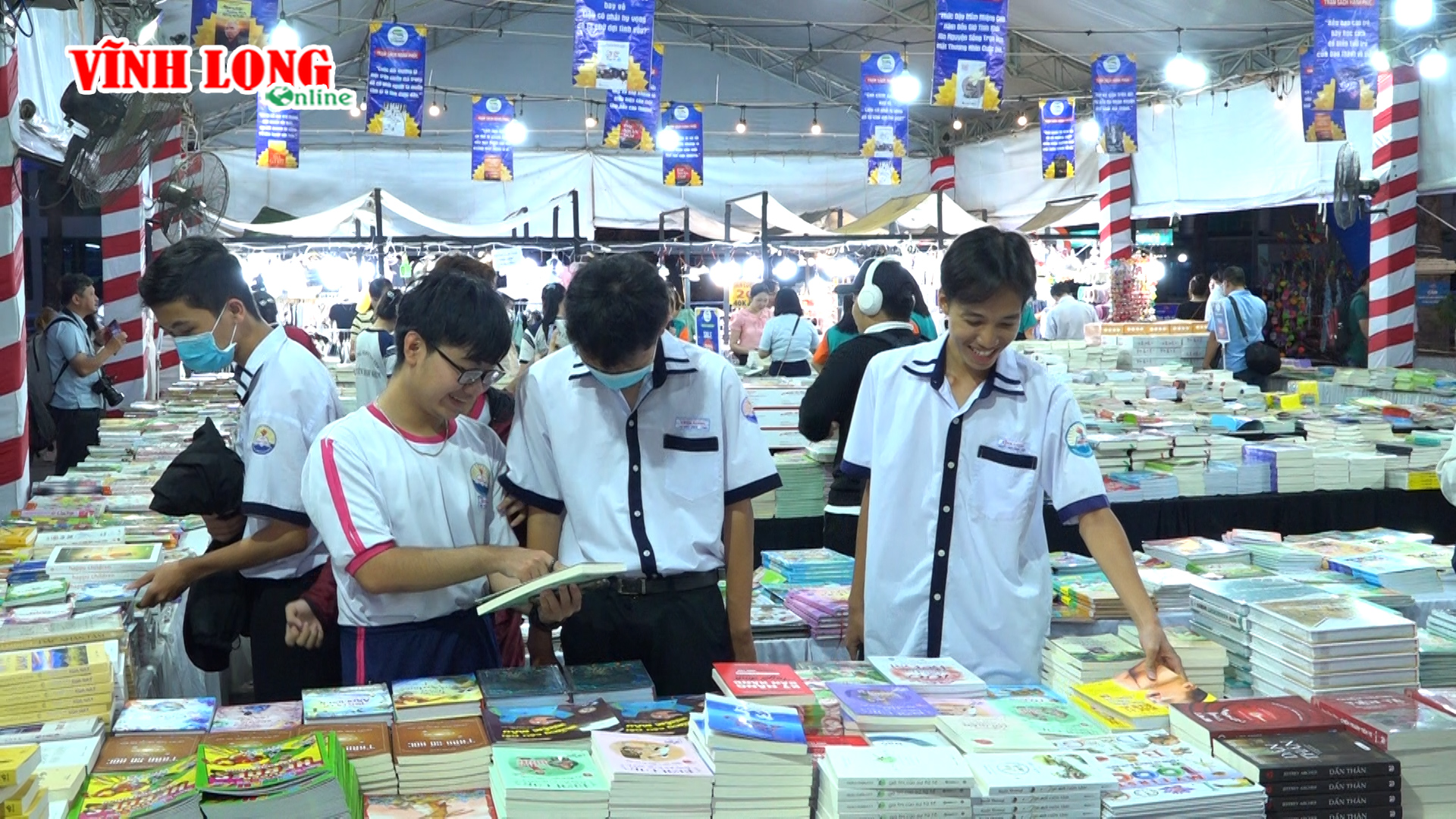 Vĩnh Long tổ chức Ngày Sách và Văn hóa đọc Việt Nam lần thứ 3 năm 2024