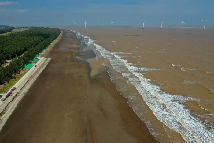 Khu du lịch biển Ba Động sẵn sàng đón khách