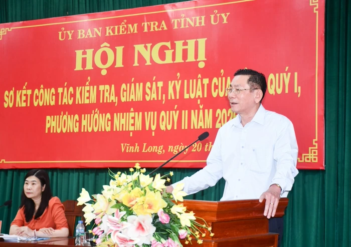 Tăng cường kiểm tra, giám sát việc thực hiện các nghị quyết, chỉ thị, kết luận của Trung ương