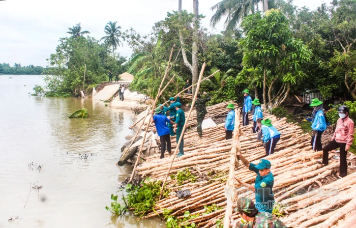 Xây dựng thế trận phòng thủ dân sự vững chắc