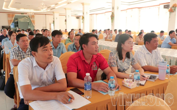 Bồi dưỡng nghiệp vụ thông tin, truyền thông cho cán bộ cơ sở
