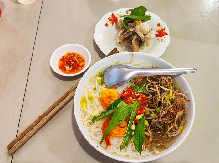 Ngọt vị bún cá lóc đồng U Minh Thượng