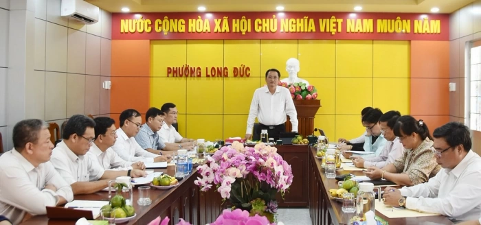 Phường Long Đức tiếp tục phát huy vai trò chính quyền cơ sở, hoàn thành các nhiệm vụ trọng tâm