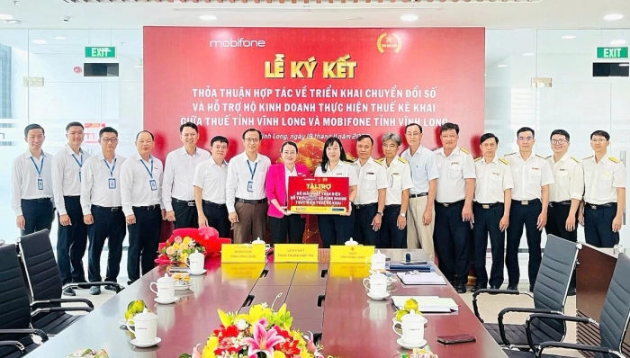 Thuế và MobiFone tỉnh Vĩnh Long ký kết hợp tác chuyển đổi số